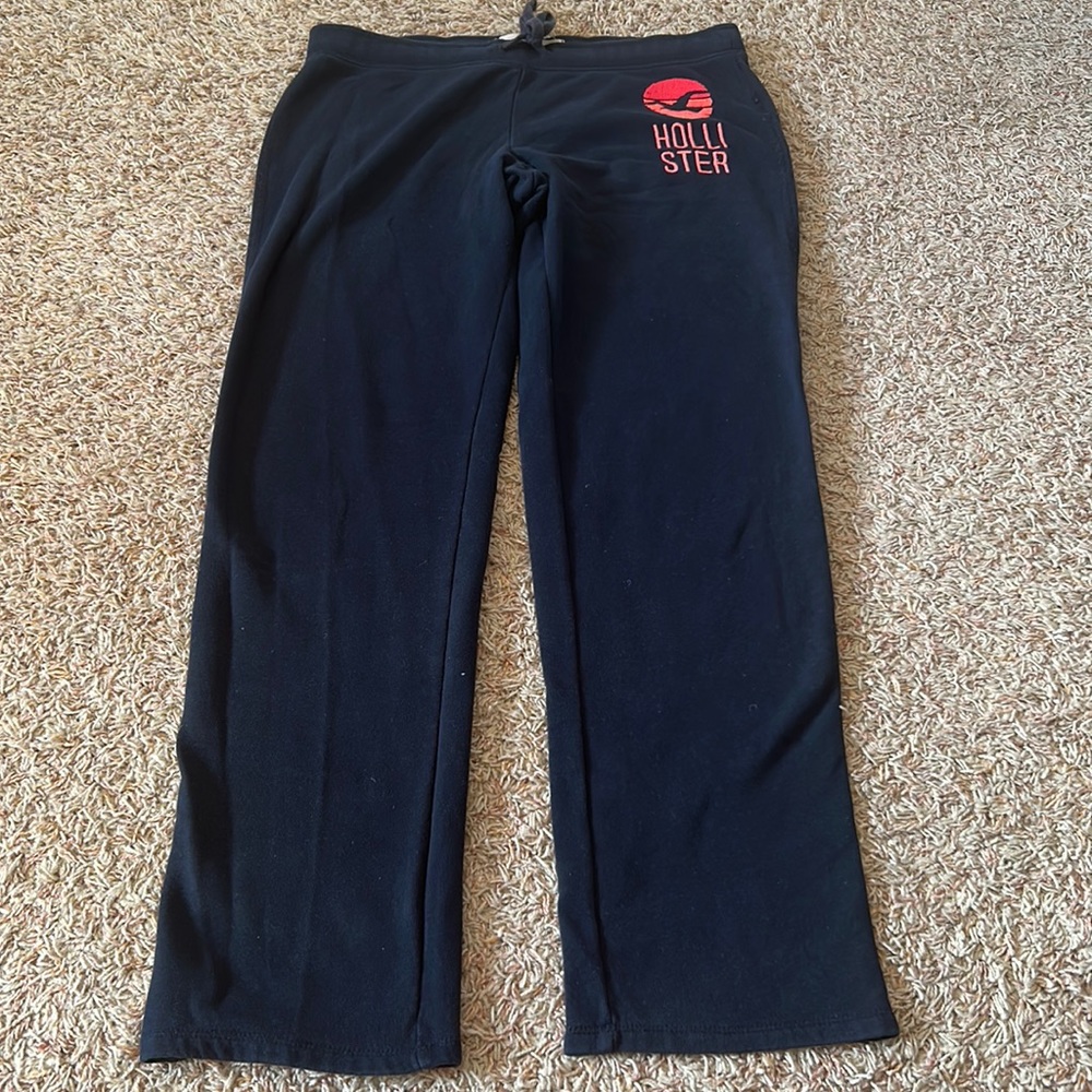 Women’s Hollister sweats
